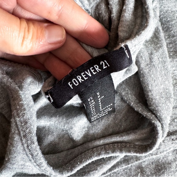 Forever 21 • Tank Top - Picture 6 of 6